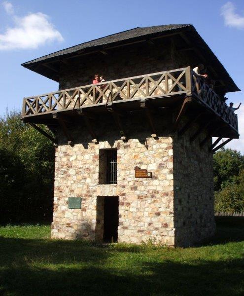 LIMES-Insider Tour:" Tunica, Tratsch & Therme - Frauenpower am Limes."